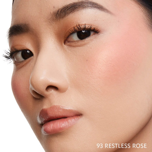 Румяна Yves Saint Laurent Blush Radiance №93 - Restless Rose