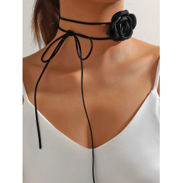 Чокер на шею черная роза