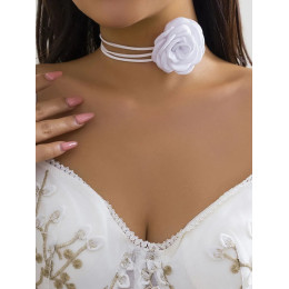 Чокер на шею белая роза
