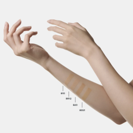 Тональный флюид Chanel Les Beiges Water Fresh Complexion Touch - B20