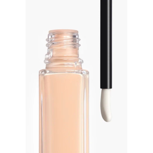 Консилер Chanel Les Beiges Serum Concealer - B10