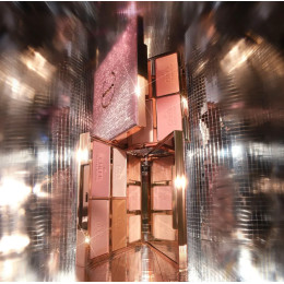 Палетка для оформления лица и глаз  Charlotte Tilbury Instant Look In A Palette