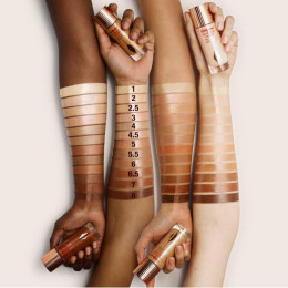 Тональный флюид с эффектом фотошопа Charlotte Tilbury Hollywood Flawless Filter №4 Medium, 30 мл