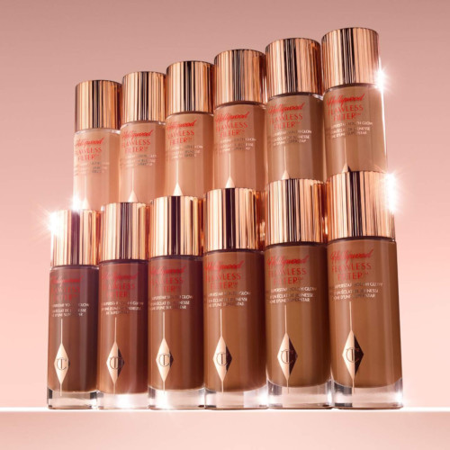 Тональный флюид с эффектом фотошопа Charlotte Tilbury Hollywood Flawless Filter №4 Medium, 30 мл