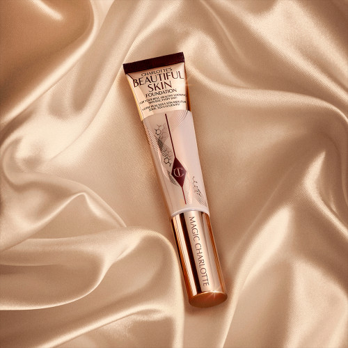 Тональный крем Charlotte Tilbury Beautiful Skin Medium Coverage - 4 Neutral, 30 мл