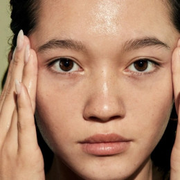 Молочный тонер для лица Fenty Skin Fat Water Hydrating Milky Toner