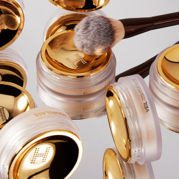Кисть для лица Hourglass Veil Powder Brush