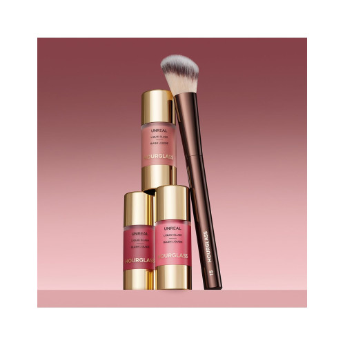 Кисть для румян Hourglass Blush Brush №15