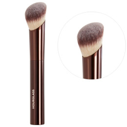 Кисть для тона Hourglass Foundation Brush