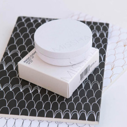 Увлажняющий тональный кушон Missha Magic Cushion Moist Up SPF50+ PA+++ №21