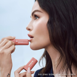 Оттеночный бальзам для губ Rare Beauty Find Comfort Lip Butter - Loved