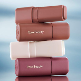 Оттеночный бальзам для губ Rare Beauty Find Comfort Lip Butter - Uplifting