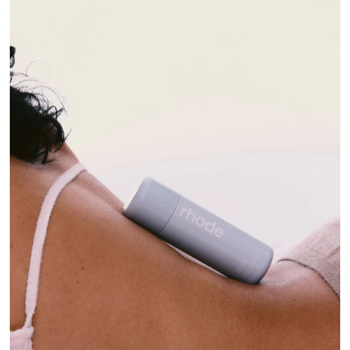 Молочный тонер для лица Rhode Glazing Milk, 124мл