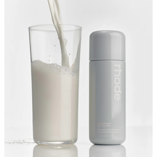 Молочный тонер для лица Rhode Glazing Milk, 124мл