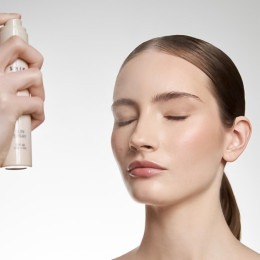 Спрей солнцезащитный для лица и зоны декольте Sun Spray SPF40, SHIK