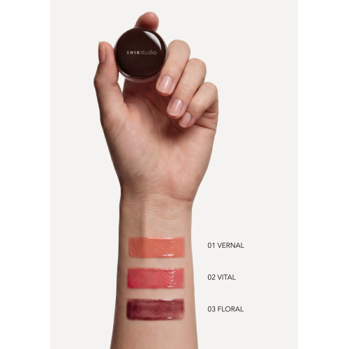 Бальзам для губ Sheer Color Lip Balm №02 - Vital, SHIK